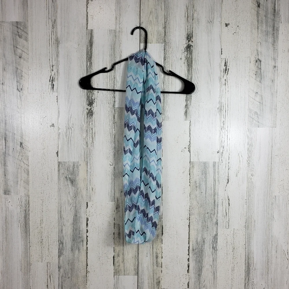 Unbranded blue, white sheer infinity scarf one size